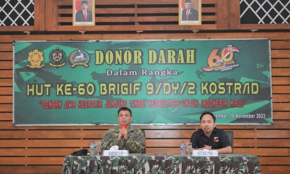 SAMBUT HUT KE-60 BRIGIF 9/DY/2 KOSTRAD, RATUSAN ANGGOTA DAN ISTRI ANGGOTA TNI IKUT DONOR DARAH