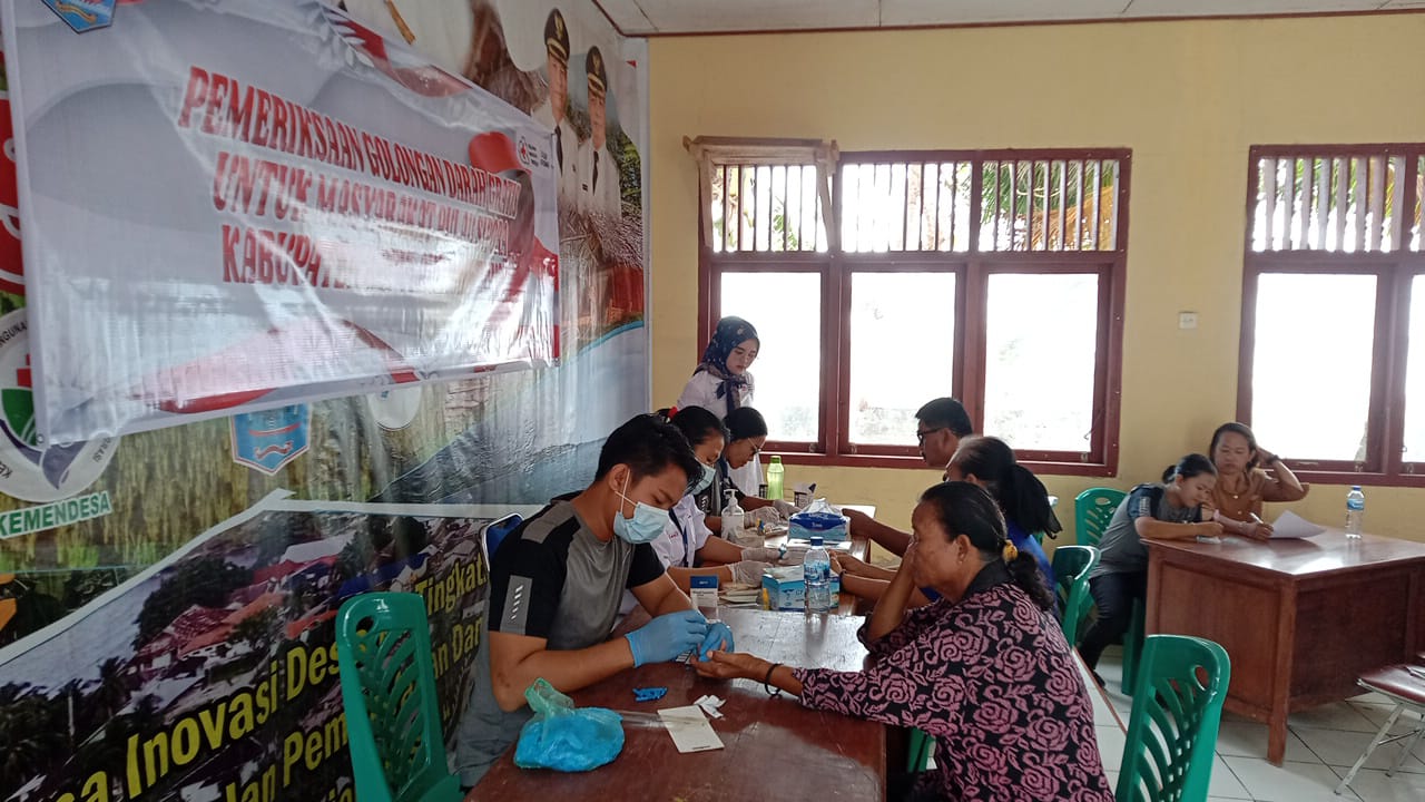 PMI Kabupaten Mentawai Lakukan Pengecekan Golongan Darah Gratis di Desa Sioban
